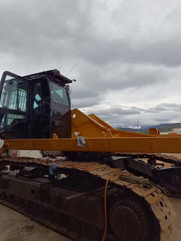 2012 Caterpillar 374DL Crawler Excavator