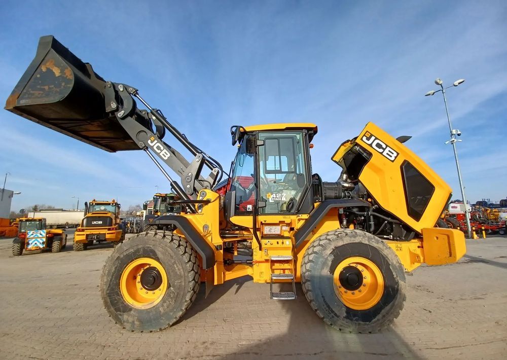 2022 JCB 427HT Wheel Excavator