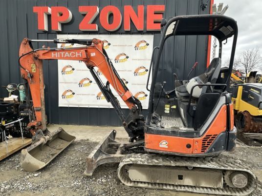 2015 Hitachi ZX29U-3 Mini Excavator