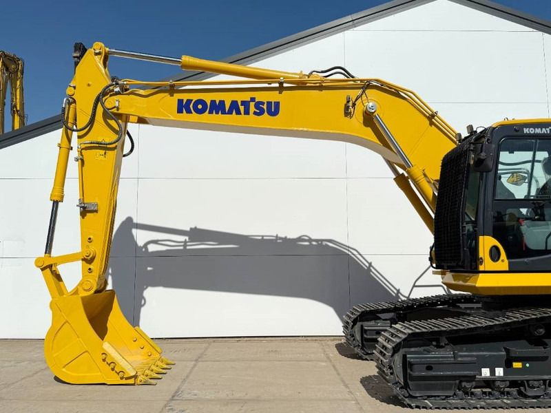 2025 Komatsu PC210LC-10 Crawler Excavator