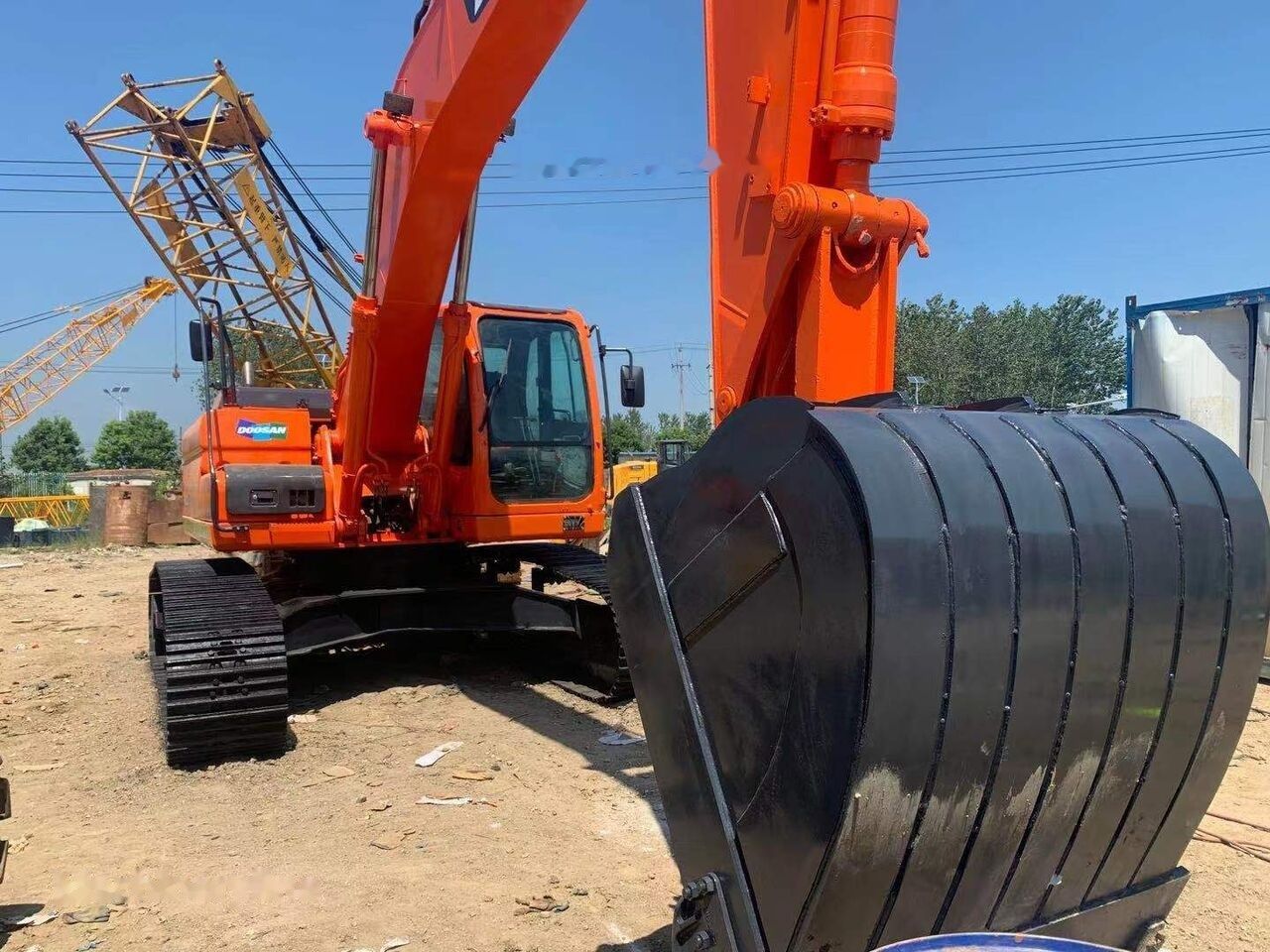 Doosan DX300 Crawler Excavator