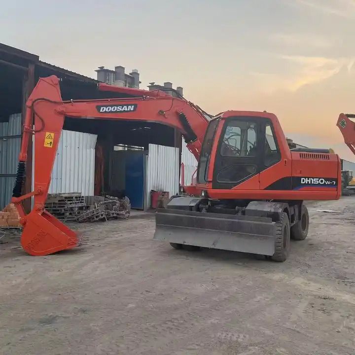 2016 Doosan 150W Wheel Excavator