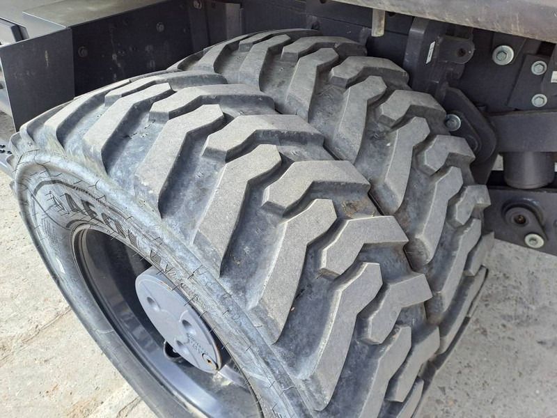2023 Doosan DX160W-7 Wheel Excavator