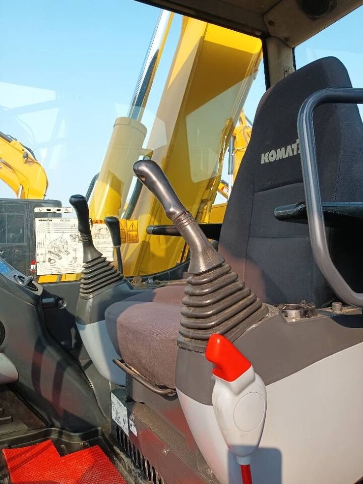 2025 Komatsu PC70 Crawler Excavator