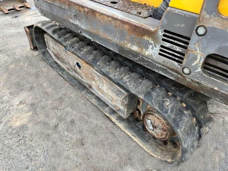 2000 Volvo EB12 Mini Excavator