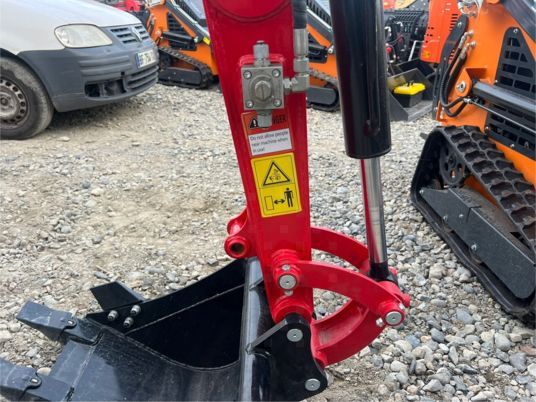 JPC HT25 Mini Excavator