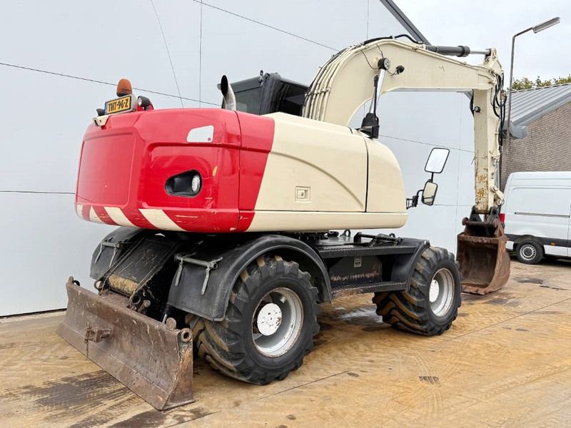 CAT M316D – Quick Coupler / Automatic Greasing (2011)