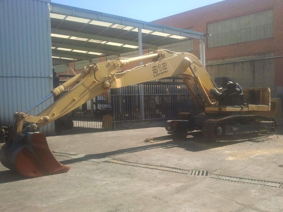 1995 Liebherr R912LI Crawler Excavator