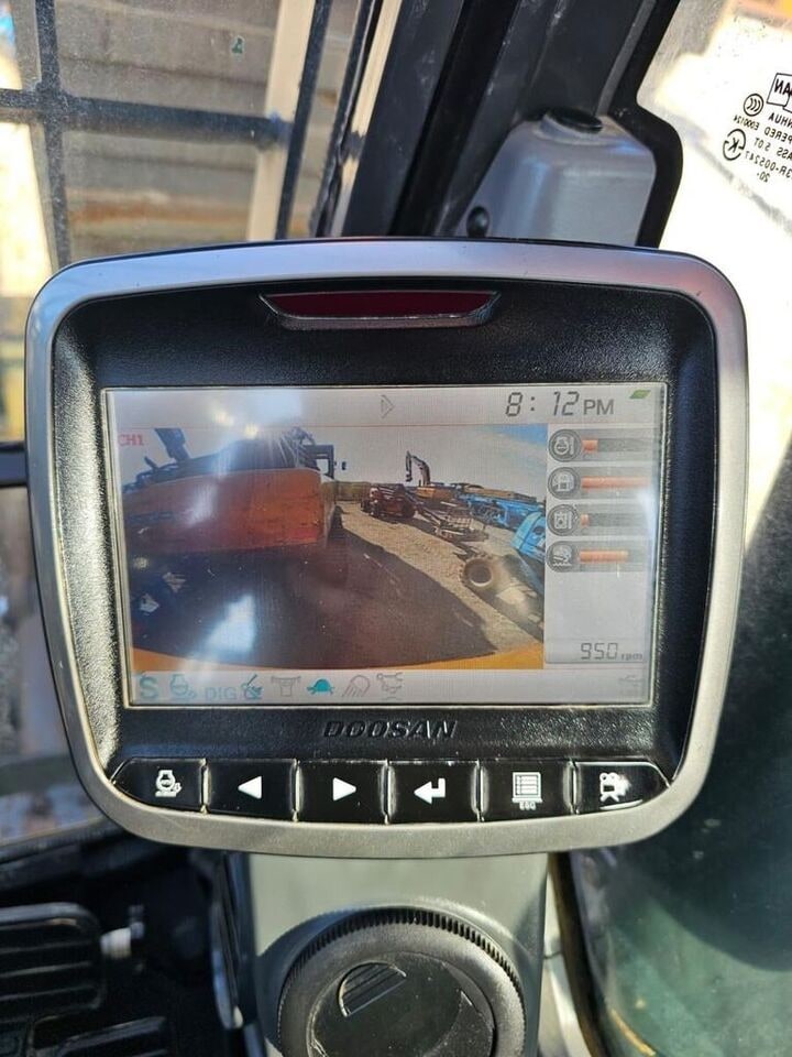 2021 Doosan DX140LCR-5 Crawler Excavator