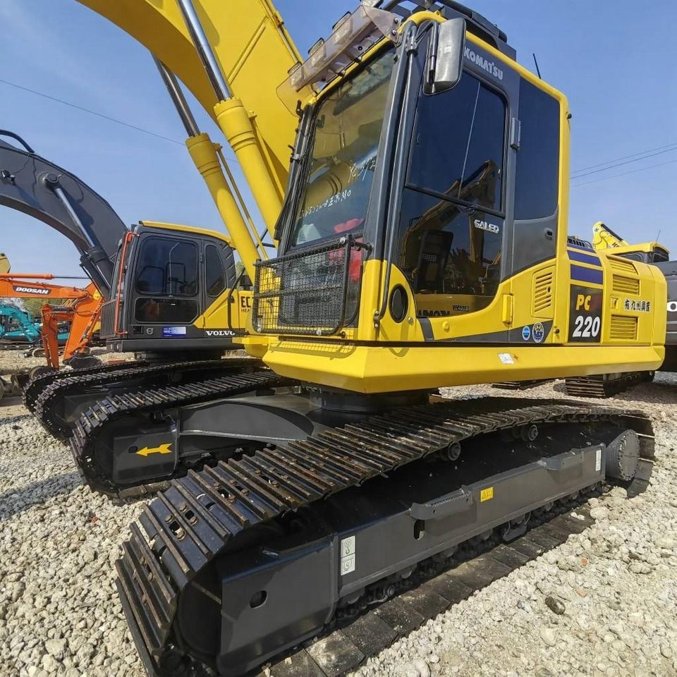 2023 Komatsu PC220-8 Crawler Excavator