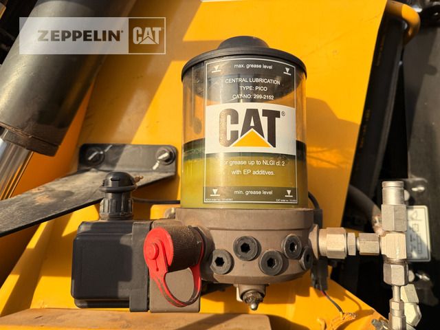2020 Caterpillar MH3022-06C Material Handler