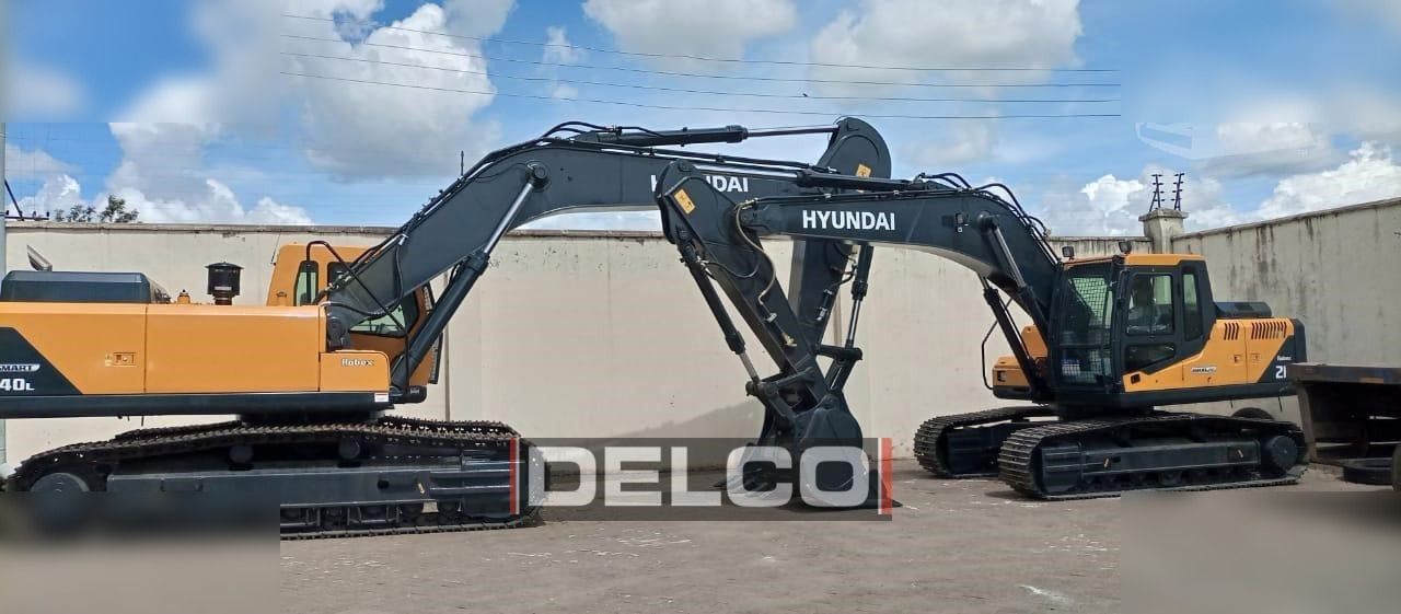 2026 Hyundai R340 Crawler Excavator