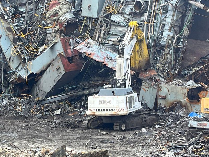2002 Liebherr R984C Crawler Excavator