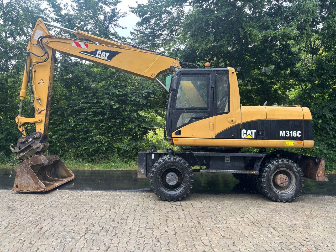 2005 Caterpillar M316C Wheel Excavator