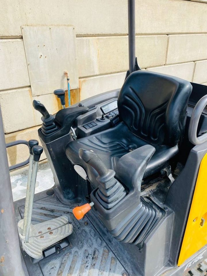 2010 Volvo EC18C Mini Excavator