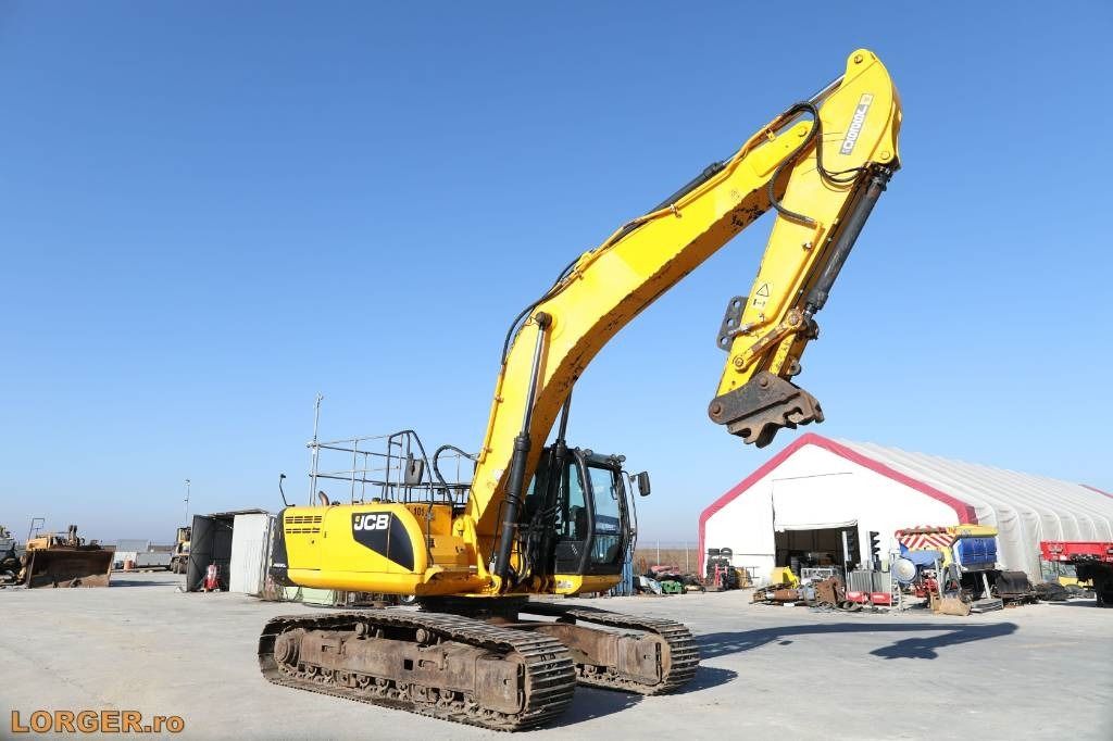 2014 JCB JS290LC Crawler Excavator