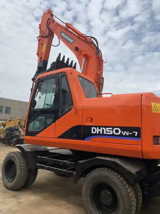 2019 Doosan DH150W-7 Crawler Excavator