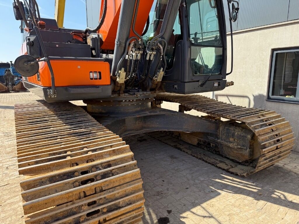 2018 Doosan DX340LC Crawler Excavator