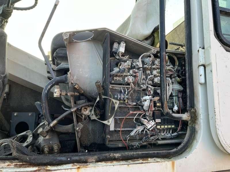 2000 Liebherr A316 Wheel Excavator