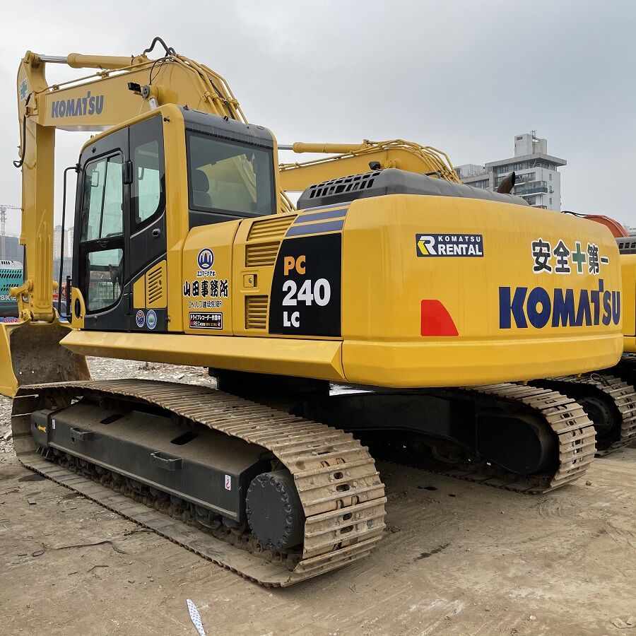 Komatsu PC240 Crawler Excavator