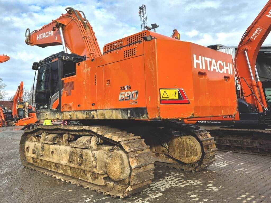 2022 Hitachi ZX690 LCH-7 Crawler Excavator