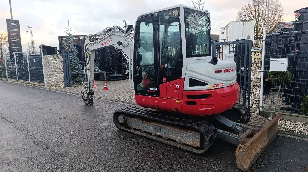 2014 Takeuchi TB260 Mini Excavator
