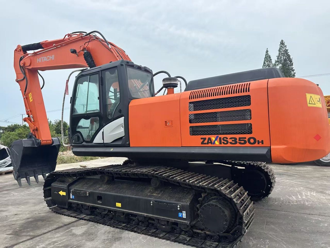 2024 Hitachi 350-5G Crawler Excavator