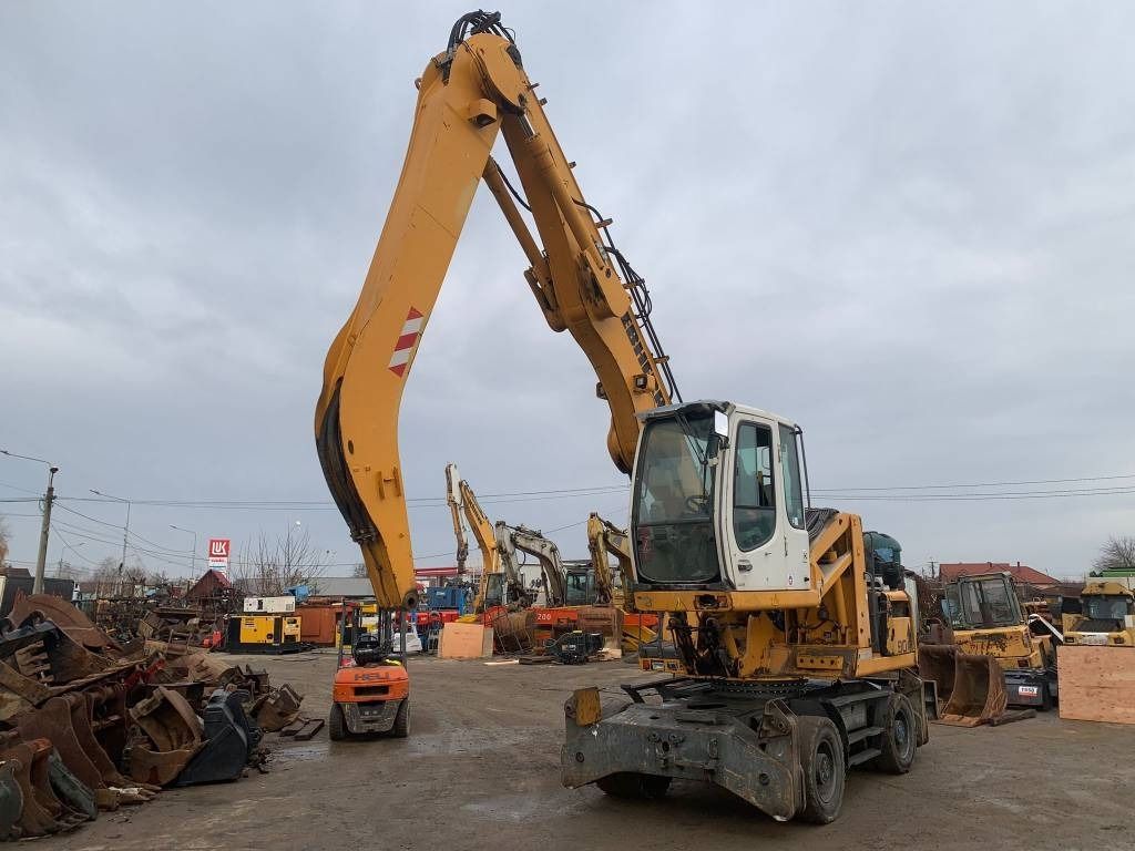 2009 Liebherr A904 C Wheel Excavator