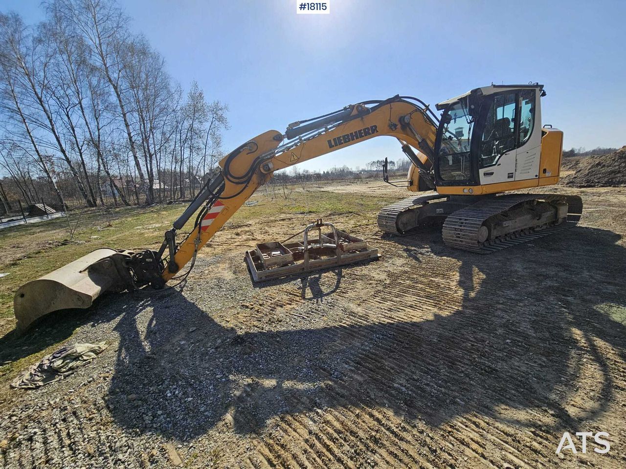 2016 Liebherr R914COMPACT Crawler Excavator