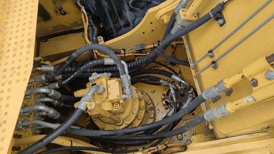 2021 Caterpillar 320GC Crawler Excavator