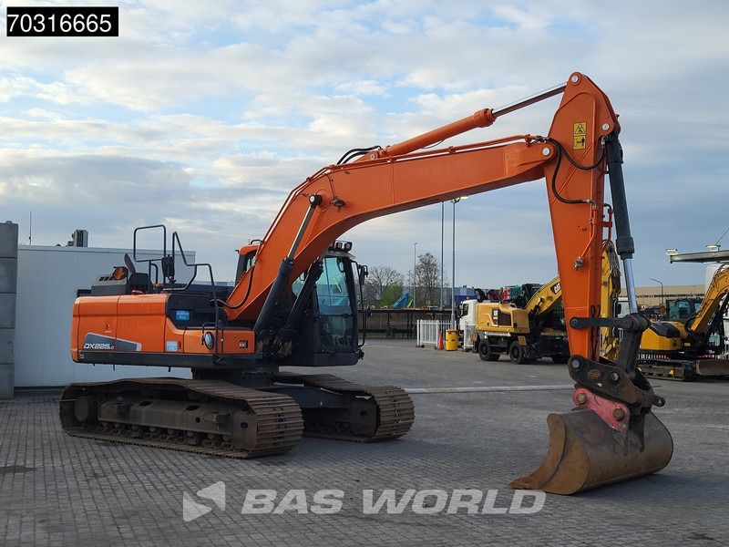 2020 Doosan DX225LC-5 Crawler Excavator