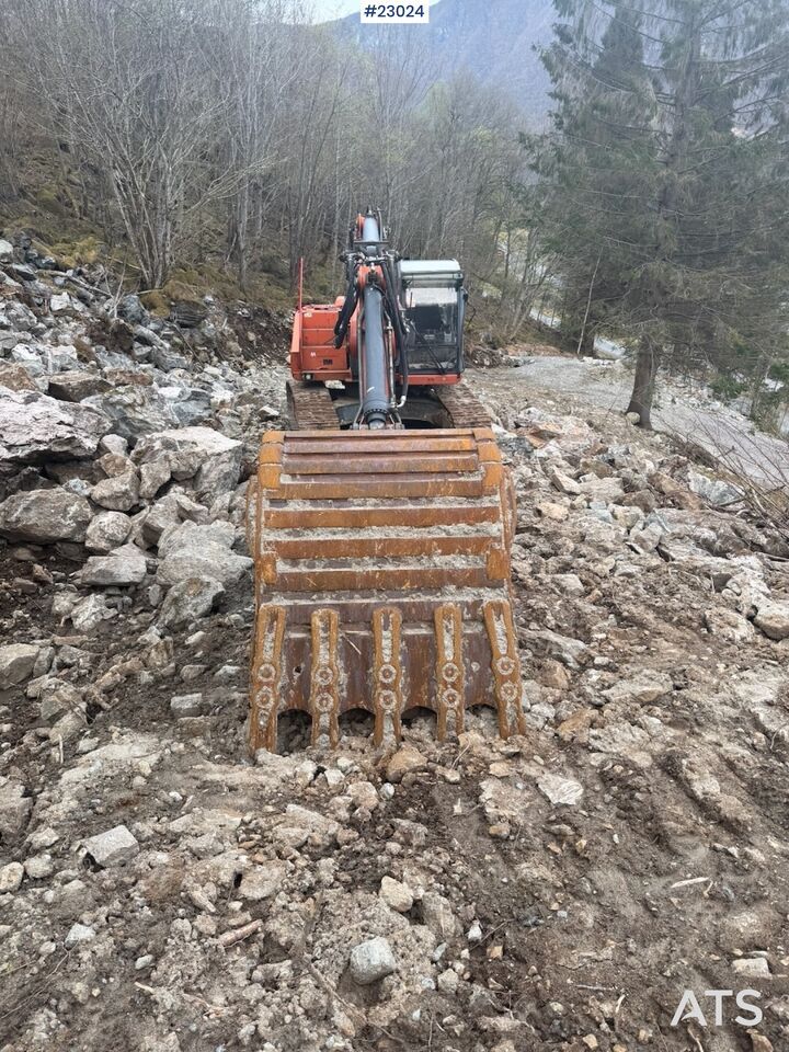 2011 Atlas 260LC Crawler Excavator
