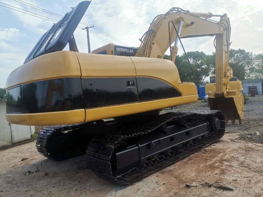 2023 Caterpillar 325C Crawler Excavator