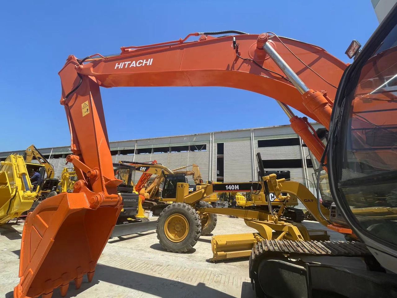 2005 Hitachi ZX200 Crawler Excavator