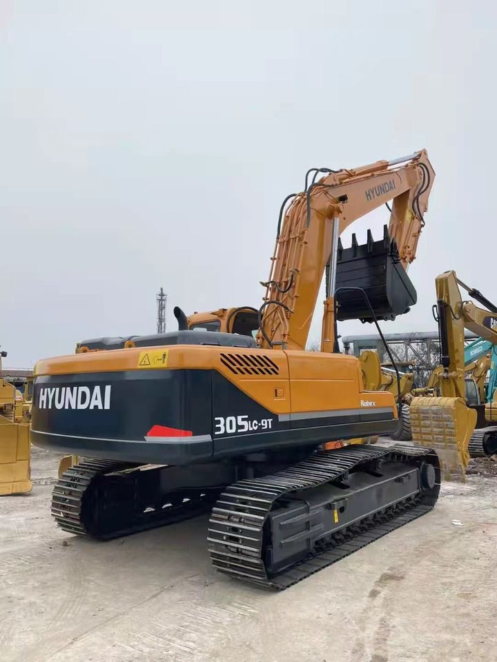 2017 Hyundai R305LC-9T Crawler Excavator