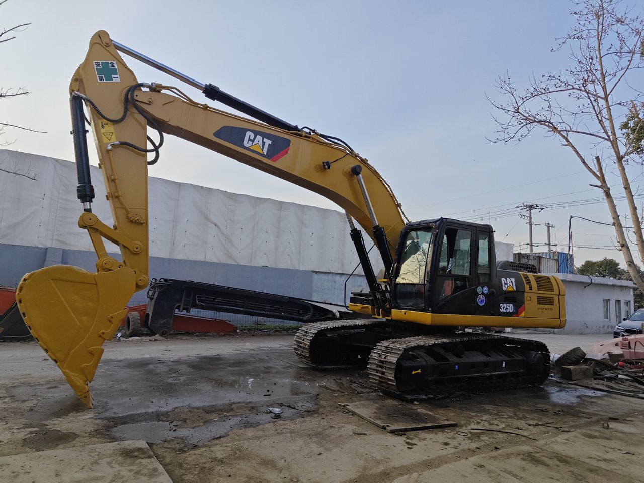 Caterpillar 325C Crawler Excavator