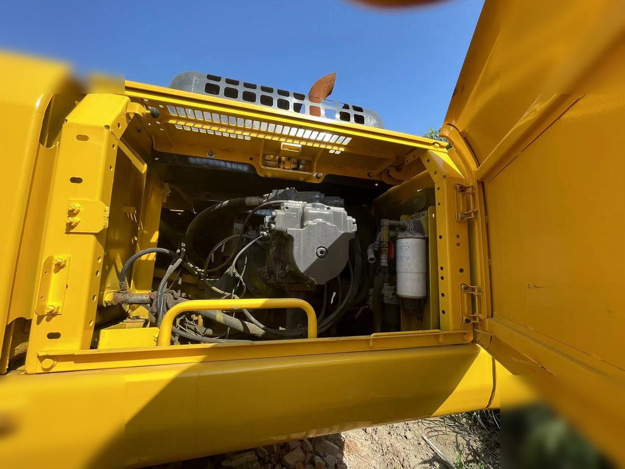 2017 Komatsu PC400-7 Crawler Excavator