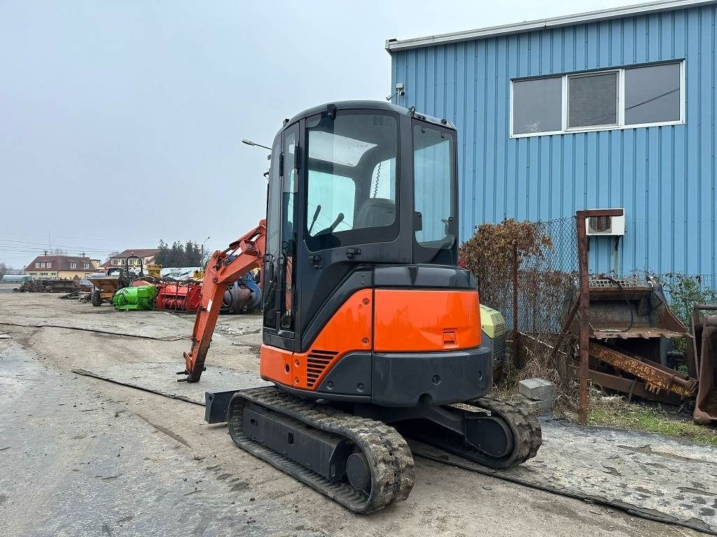 2006 Hitachi ZX27 U-2 Mini Excavator