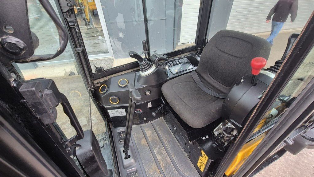 2021 JCB 16C-1 Mini Excavator