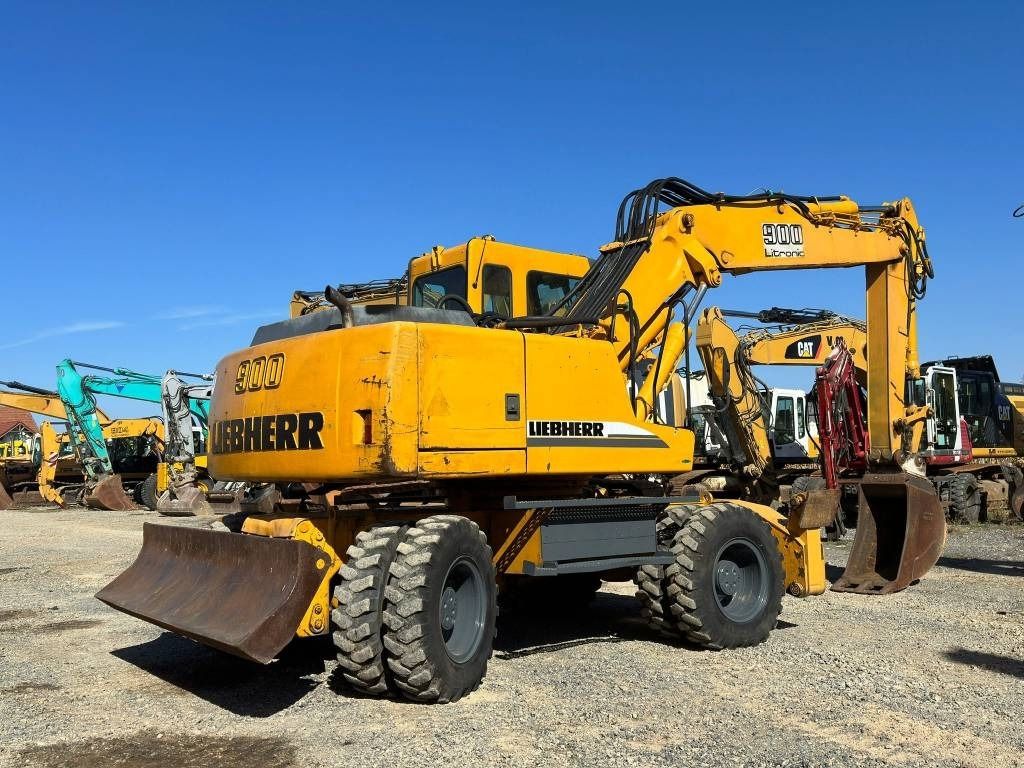 2005 Liebherr A900B LITRONIC Wheel Excavator