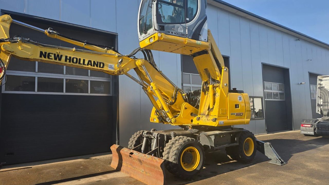 2011 New Holland WE150C Wheel Excavator