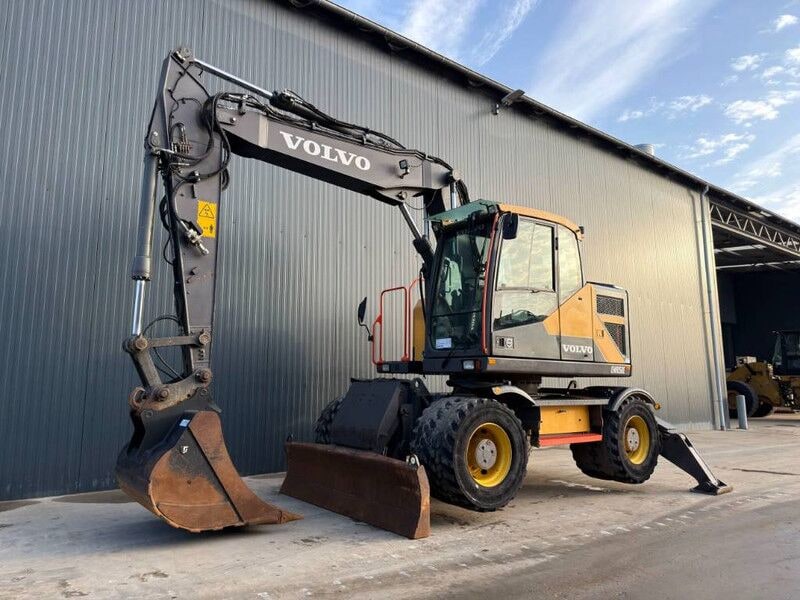 2016 Volvo EWR150E Wheel Excavator