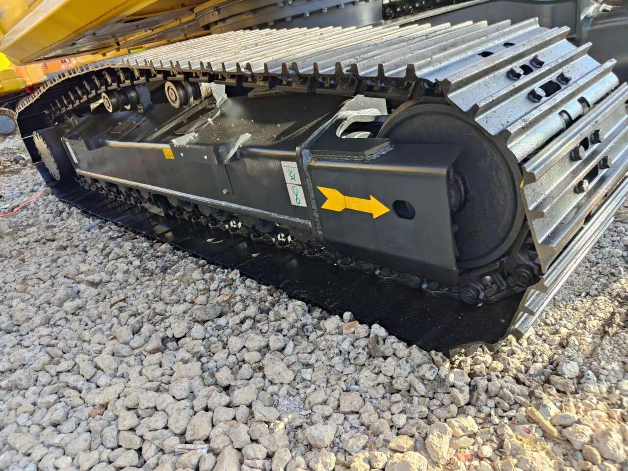 2023 Komatsu PC220-8 Crawler Excavator