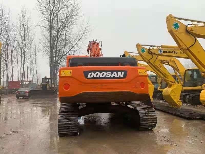 2023 Doosan DX300LC Crawler Excavator
