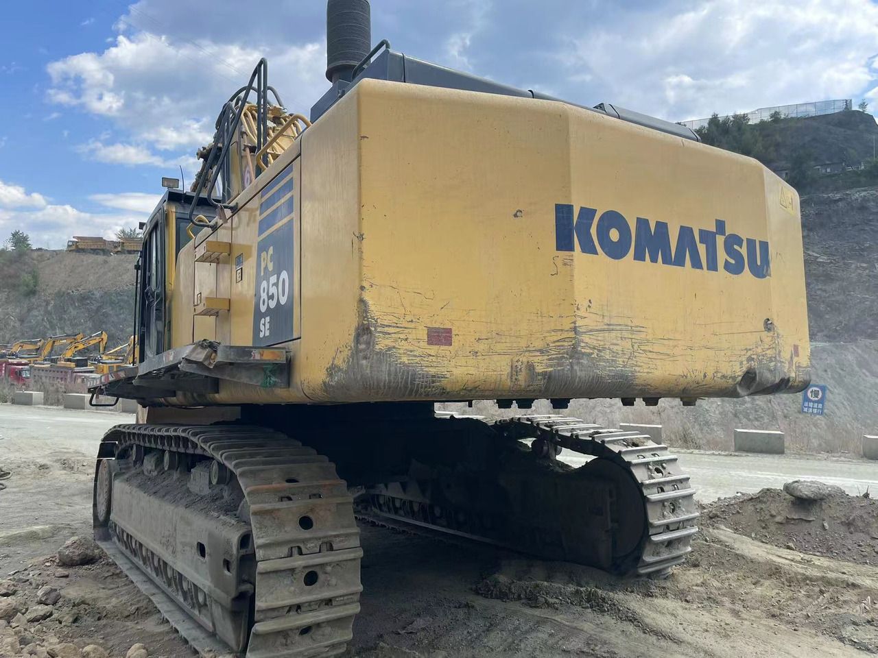 Komatsu PC800 Crawler Excavator