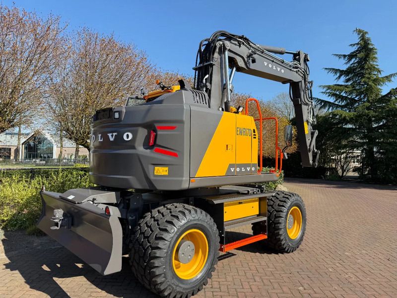 2026 Volvo EWR170E GPE Wheel Excavator