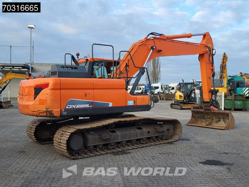 2020 Doosan DX225LC-5 Crawler Excavator