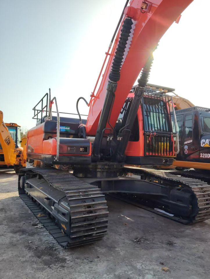 Escavatore cingolato Doosan DX340