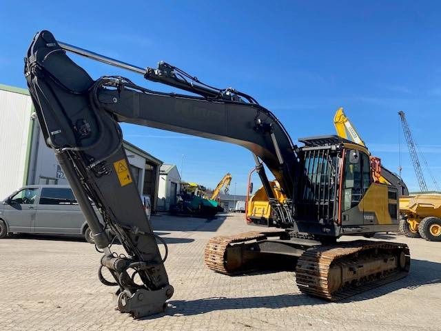 2020 Volvo EC220EL Crawler Excavator