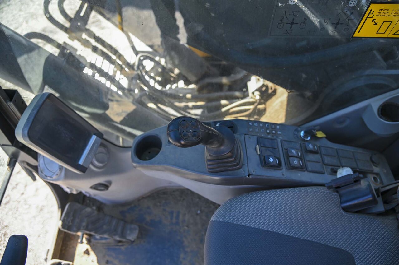 2007 Volvo EC210CNL Crawler Excavator
